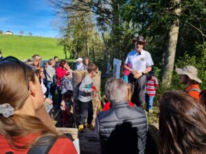 FreeTheBees Erlebnispfad der Hnigbiene in Vaulruz, Kanton Freiburg